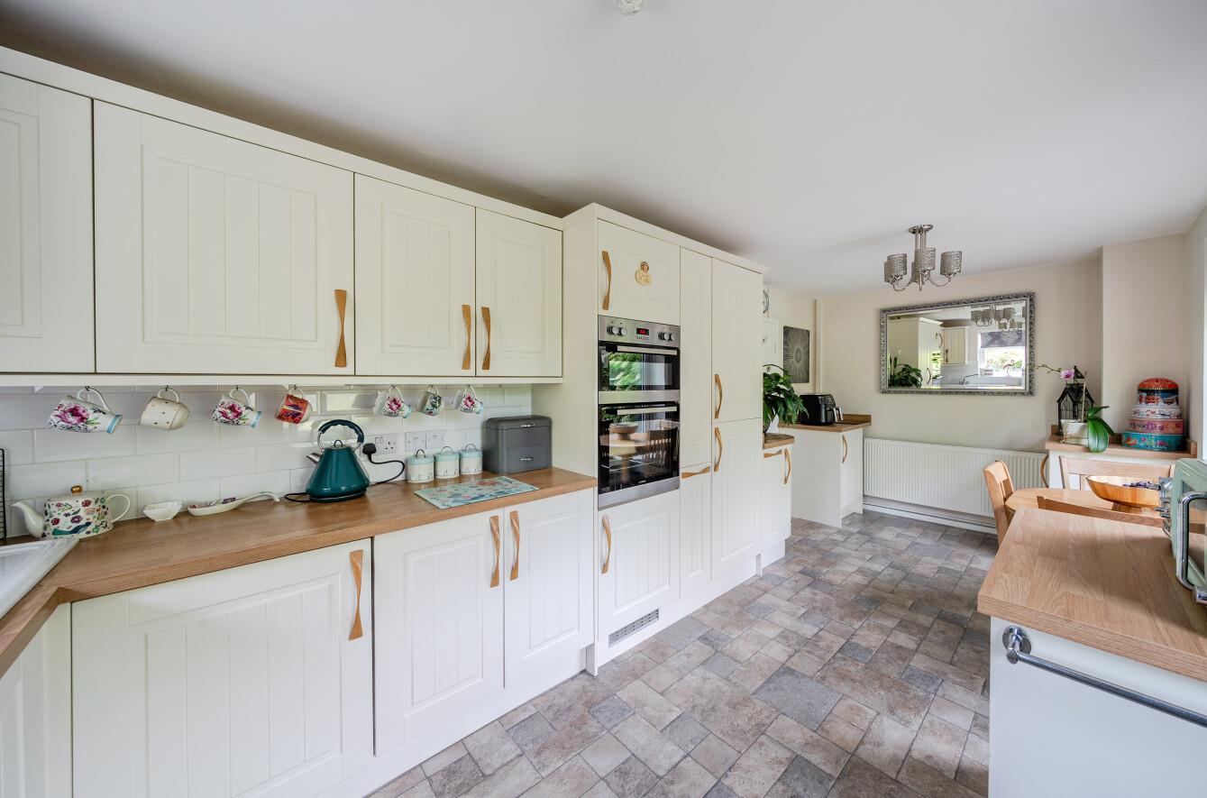 Edgemoor Close, Upper Killay, Swansea, SA2 7HL